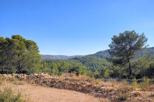 Terrain 150 m² · à Salernes · 150 m² · 98 100 €