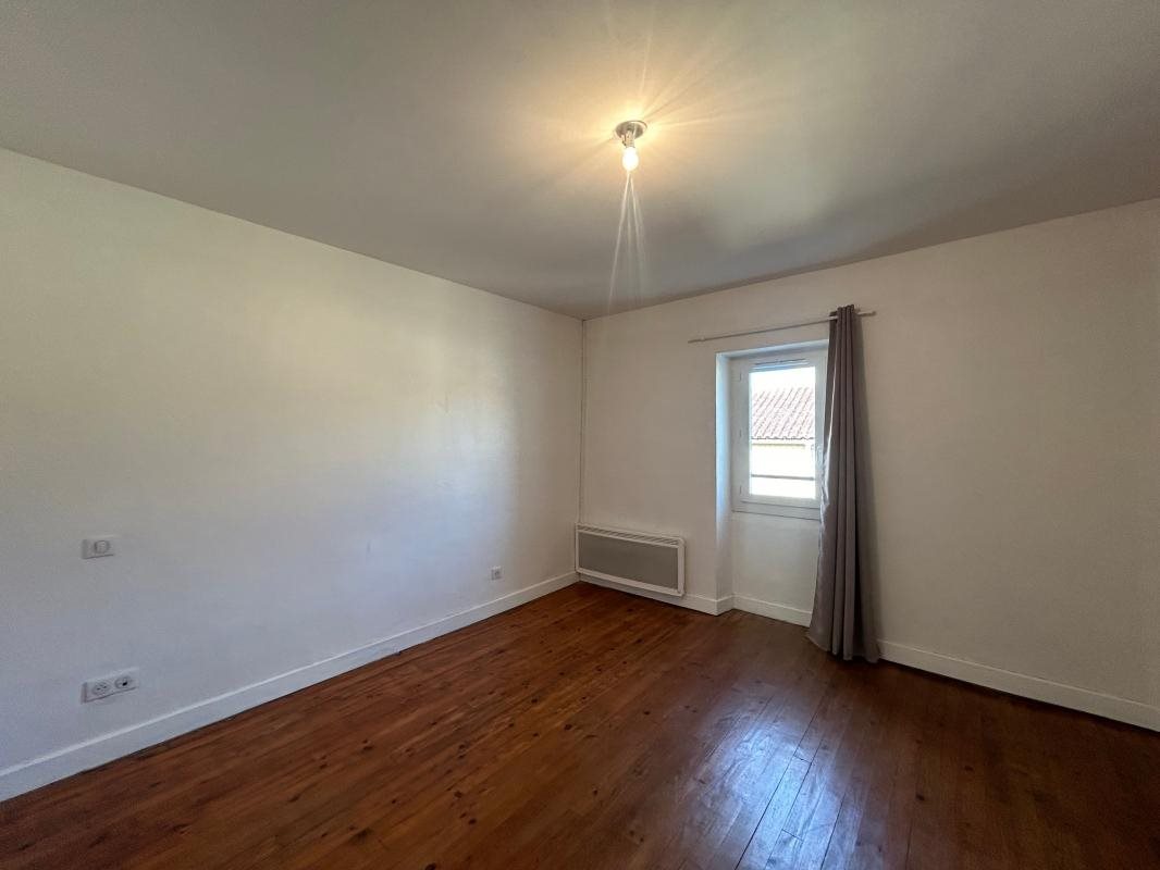 Appartement à louer, 84m², Geaune