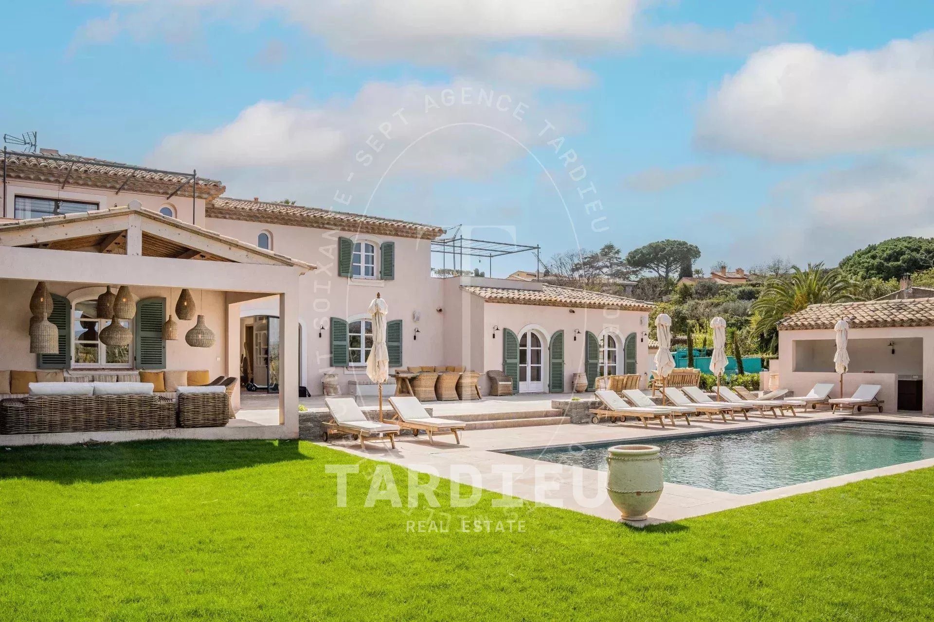 Maison à vendre, 375m², Saint-Tropez