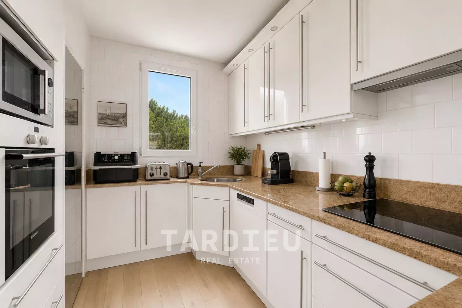 5-room apartment, village heart - Ansicht 3