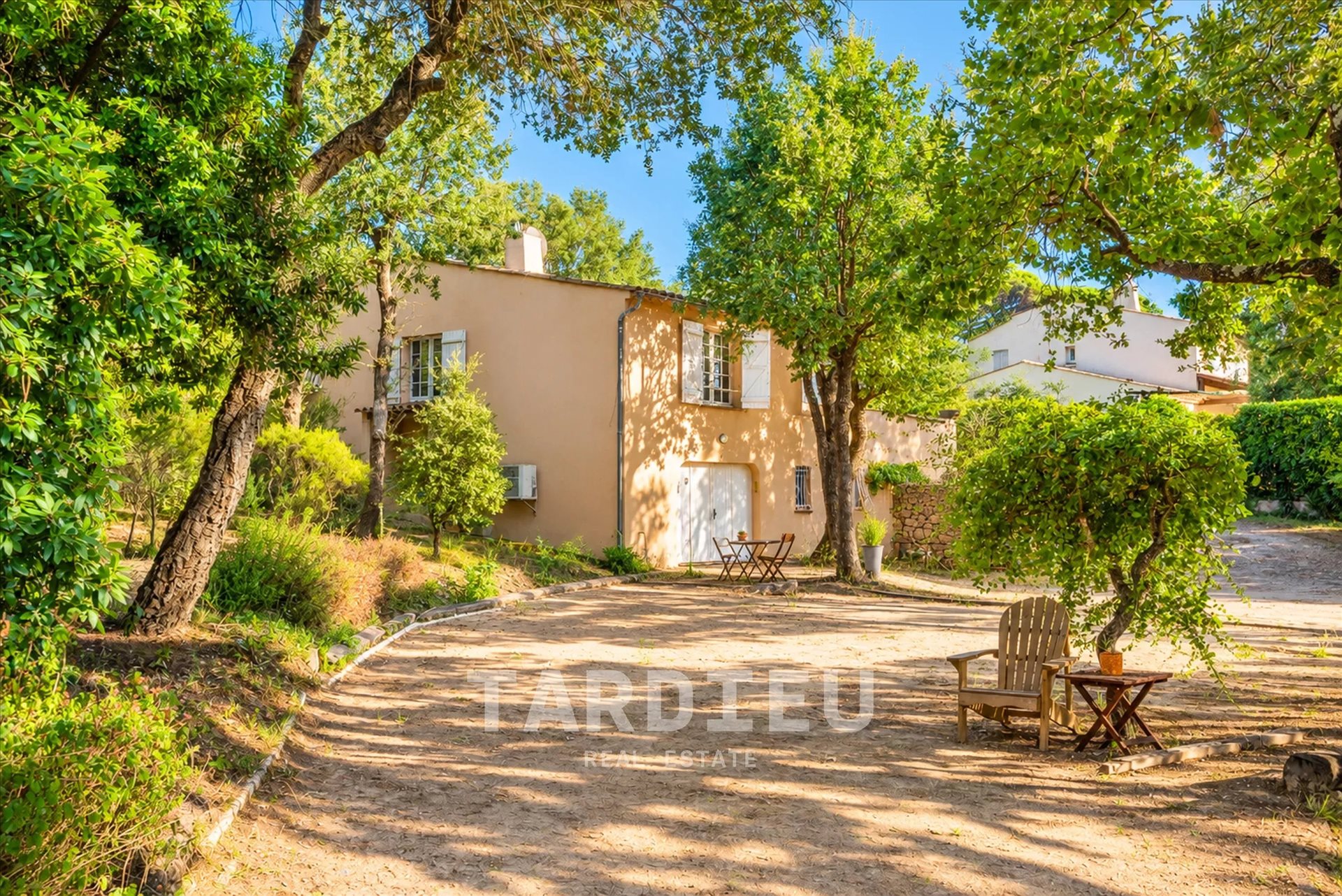 Maison à vendre, 115m², Gassin