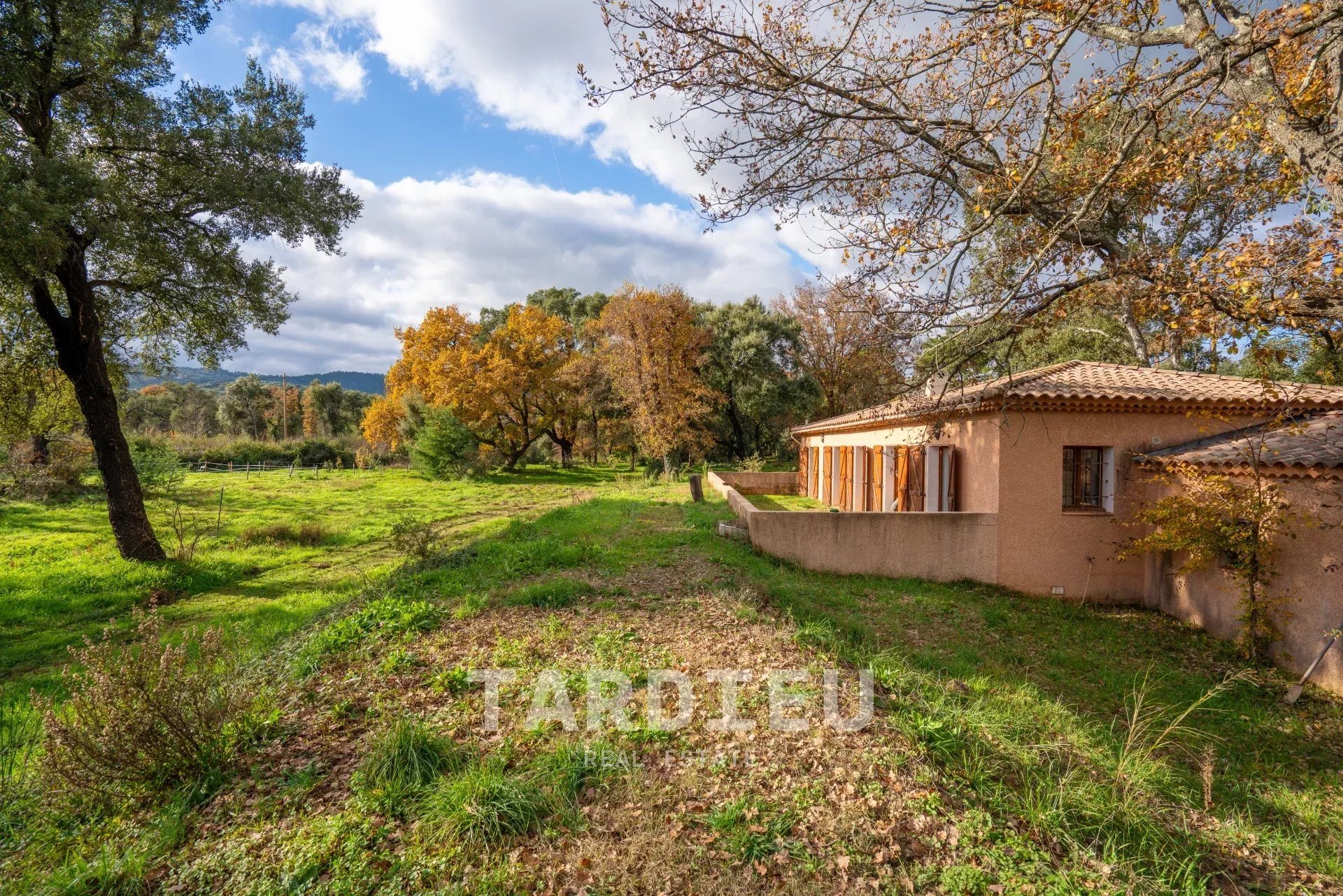 Maison à vendre, 280m², Cogolin