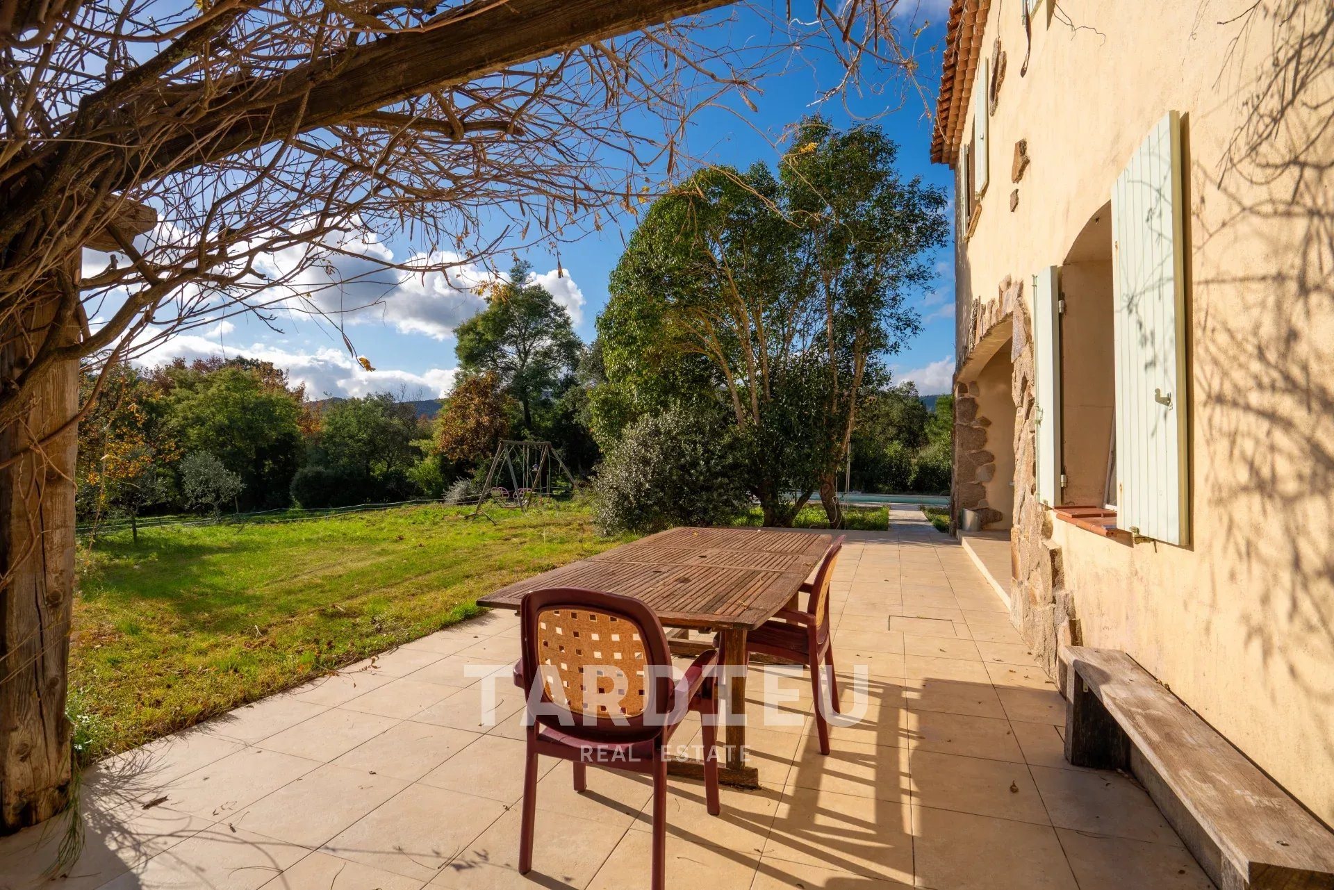 Maison à vendre, 280m², Cogolin