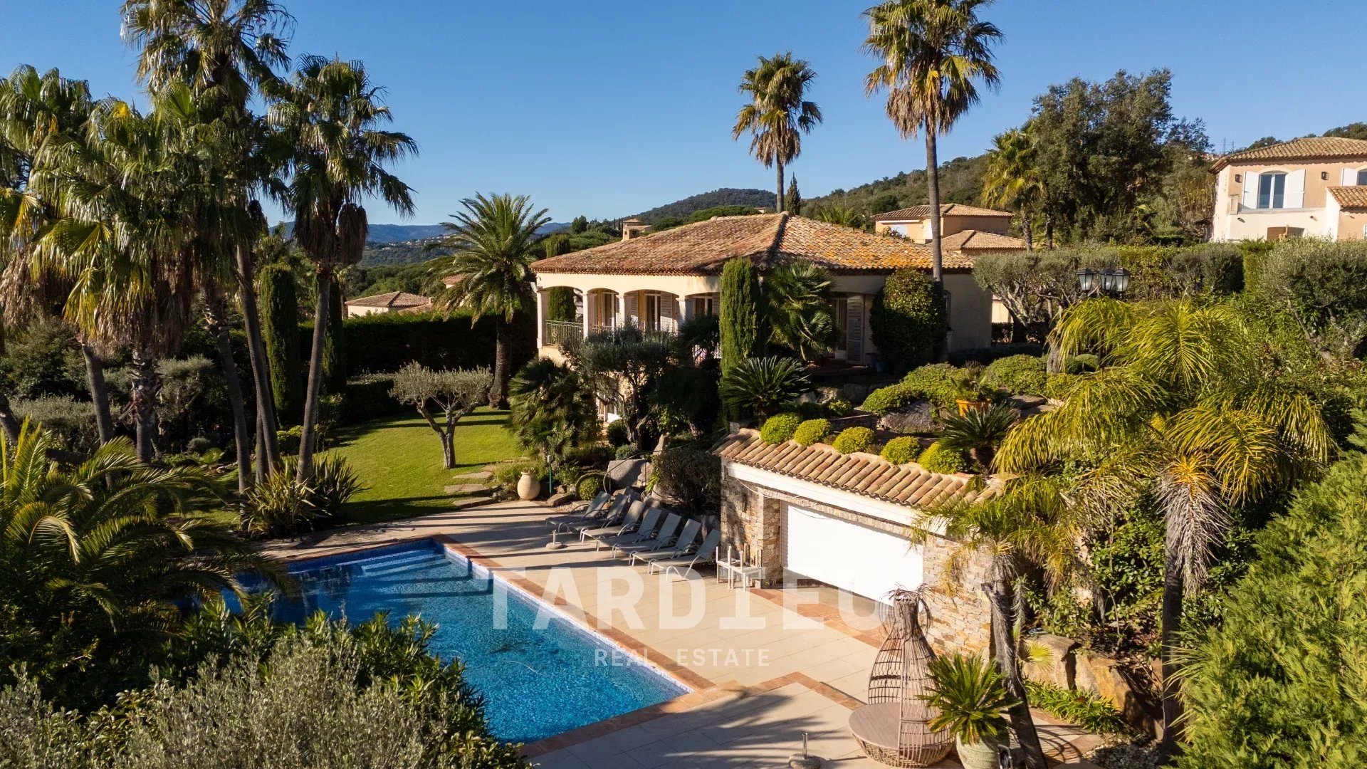 Maison à vendre, 267m², Grimaud