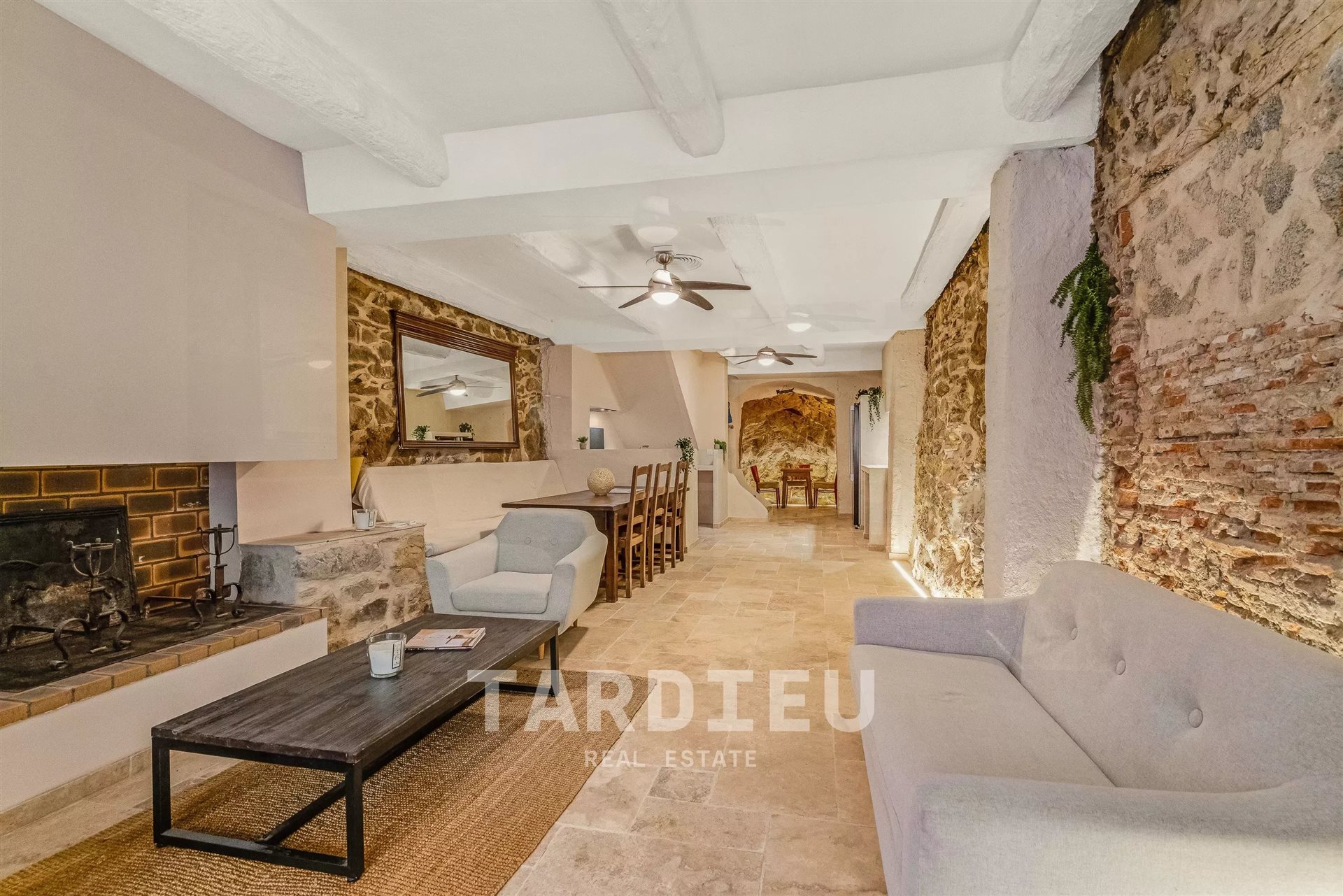 Appartement à vendre, 82m², Grimaud