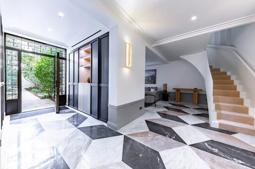 Appartement 8 pièces 389 m² · à Paris 6ème · 389 m² · 16 000 000 €