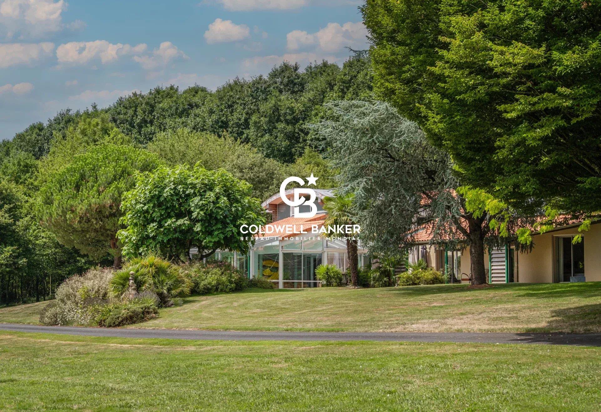 Maison à vendre, 330m², Cholet