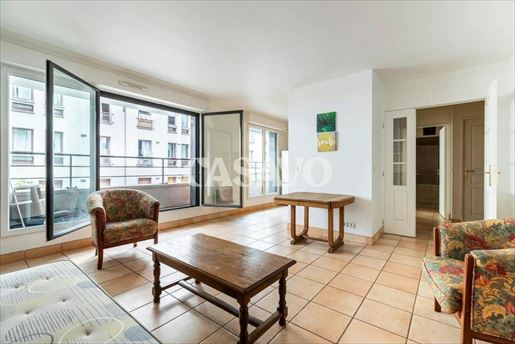 Appartement 2 pièces 51 m² · à Paris 18ème · 51 m² · 498 000 €