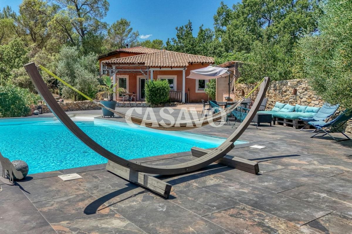 Maison à vendre, 232m², Tourves