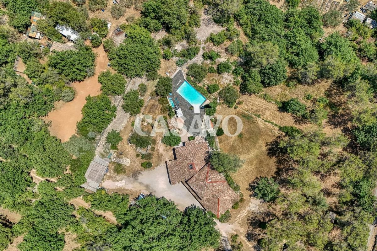 Maison à vendre, 232m², Tourves