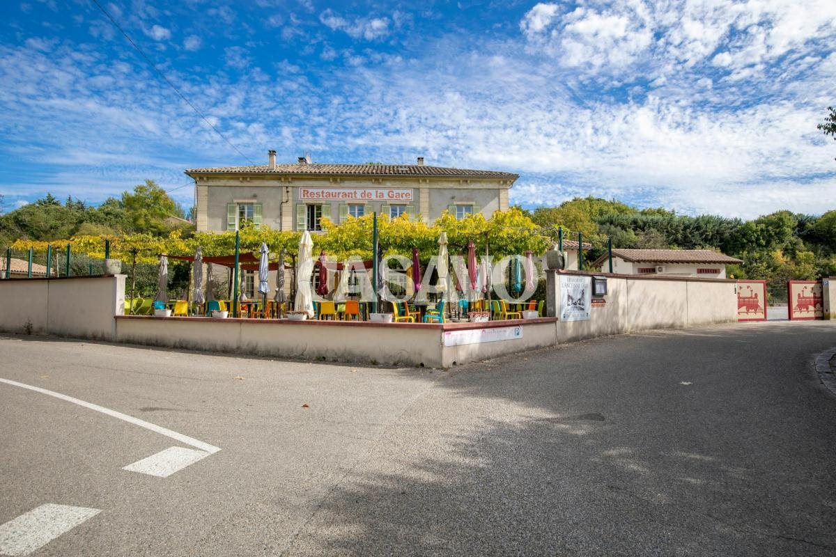 Maison à vendre, 472m², Sauve