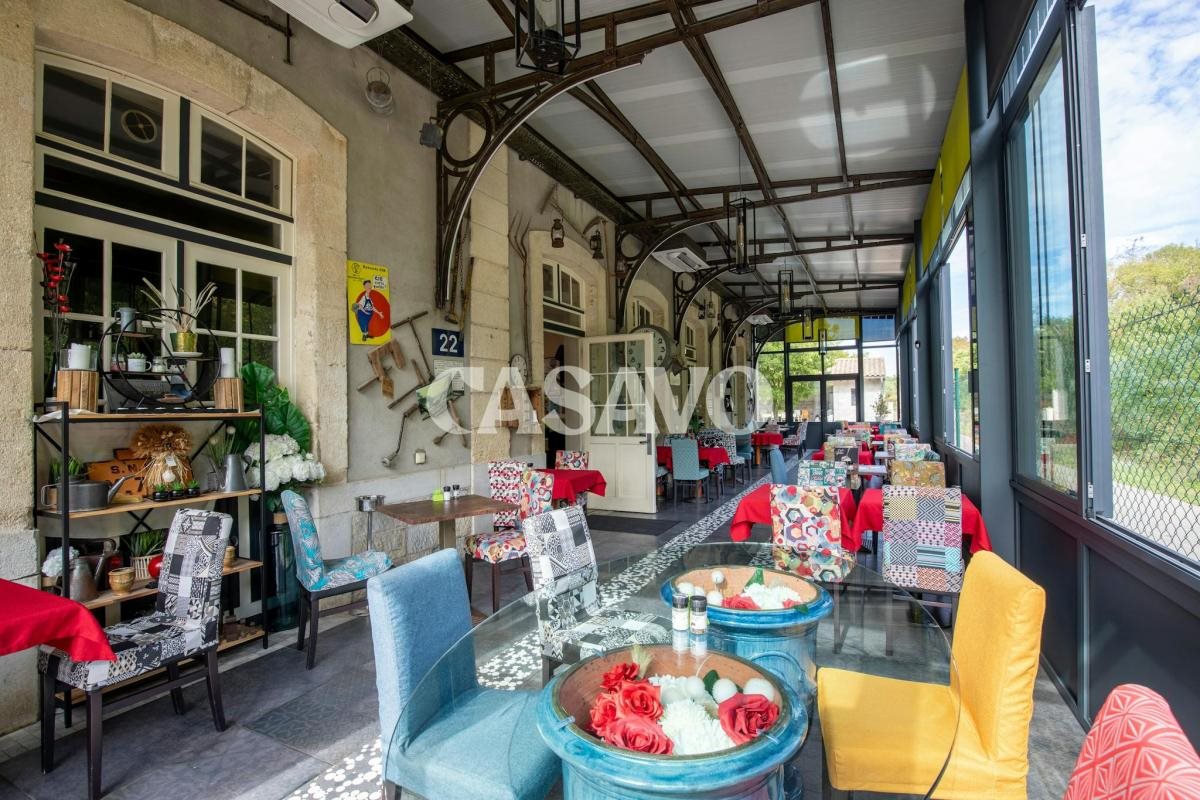 Maison à vendre, 472m², Sauve