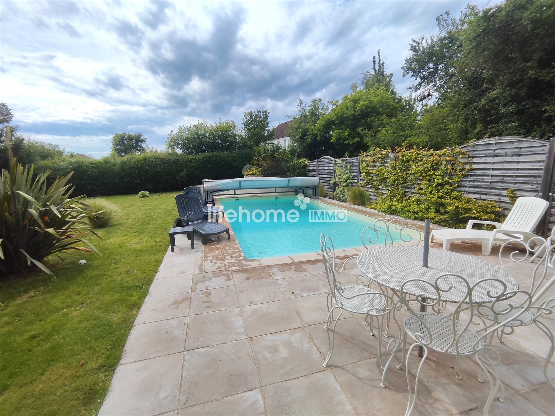 Maison à vendre, 165m², Chassignolles