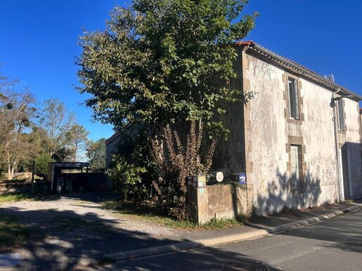 Maison 6 pièces 135 m² · à La Bruffière · 135 m² · 149 000 €