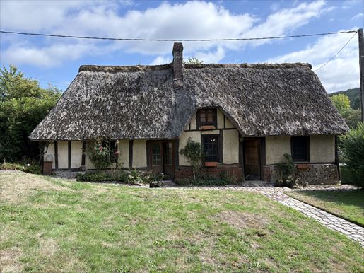 Maison 5 pièces 102 m² · à Saint-Cyr-la-Campagne · 102 m² · 215 000 €