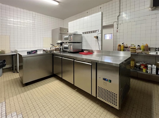 Local commercial 136 m² · à Nantes · 136 m² · 275 000 €