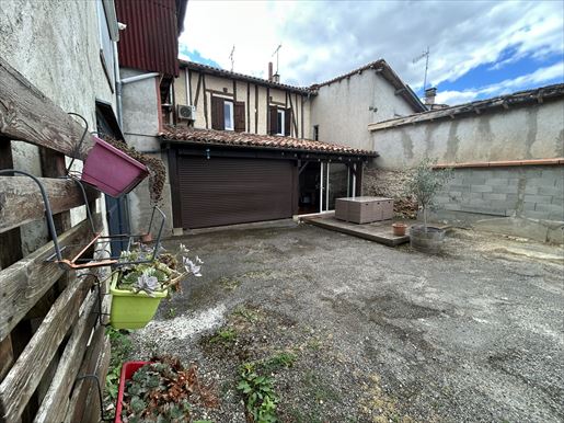 4 pièces 114 m² · à Gimont · 114 m² · 219 900 €