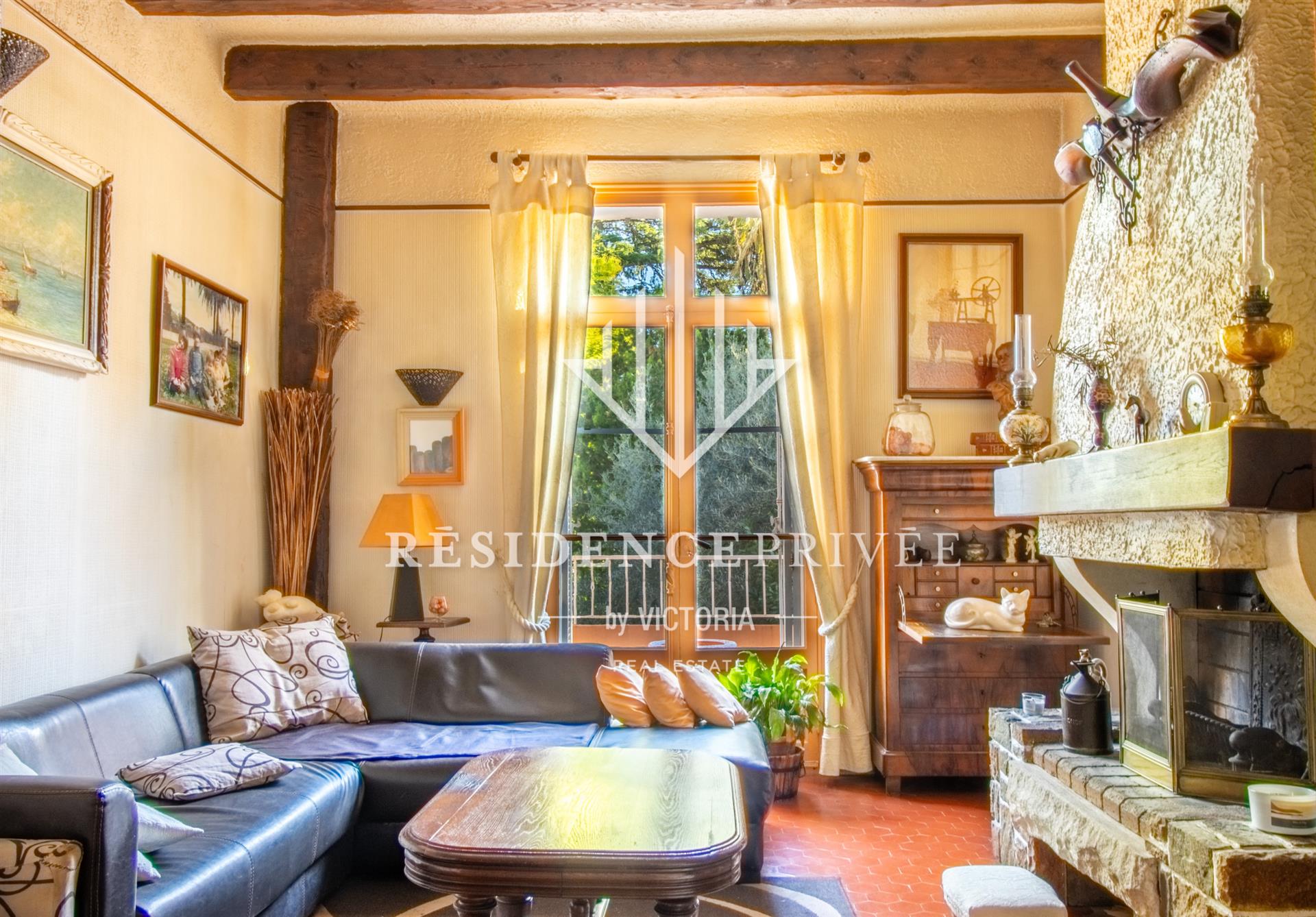 Maison à vendre, 220m², Hyères