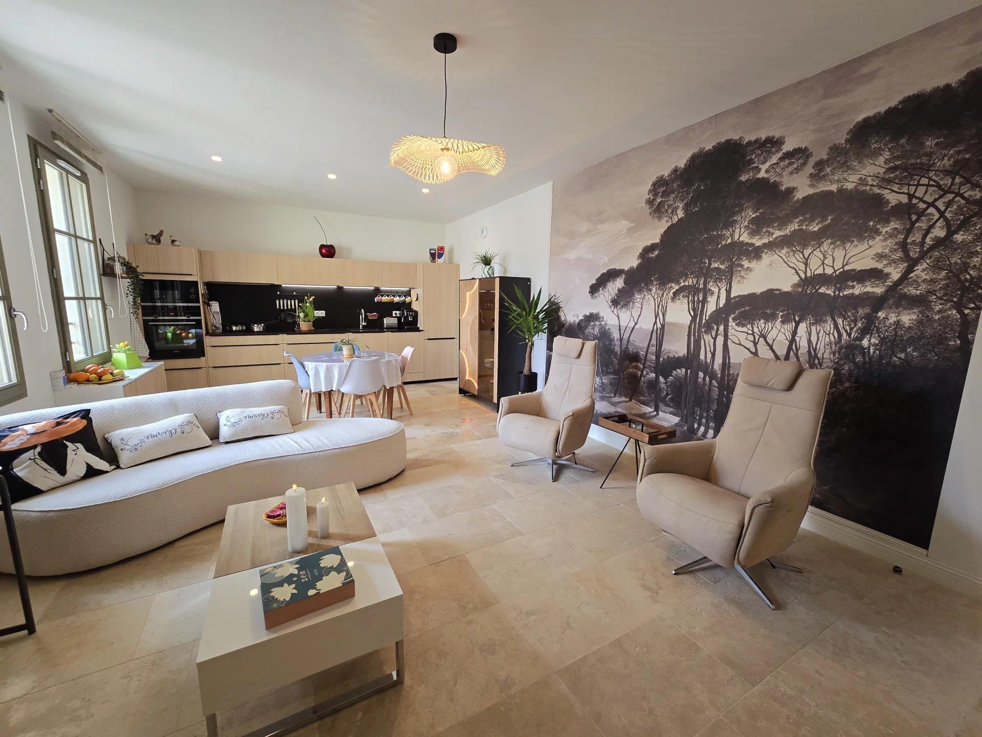 Appartement à vendre, 84m², Uzès