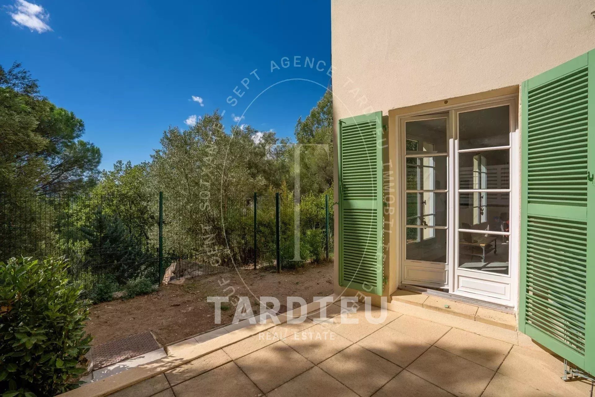 Appartement à vendre, 93m², Grimaud