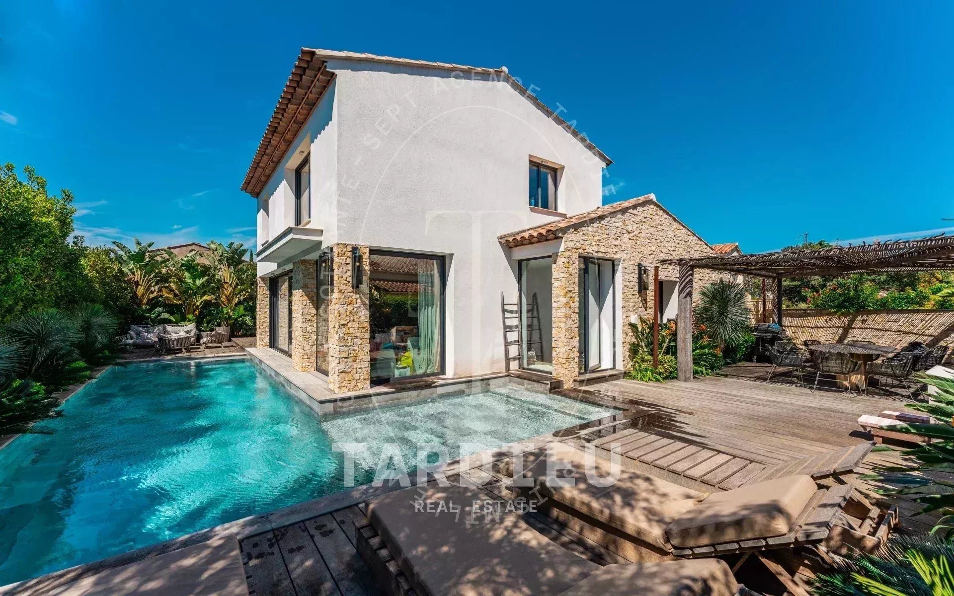 Maison à vendre, 205m², Saint-Tropez