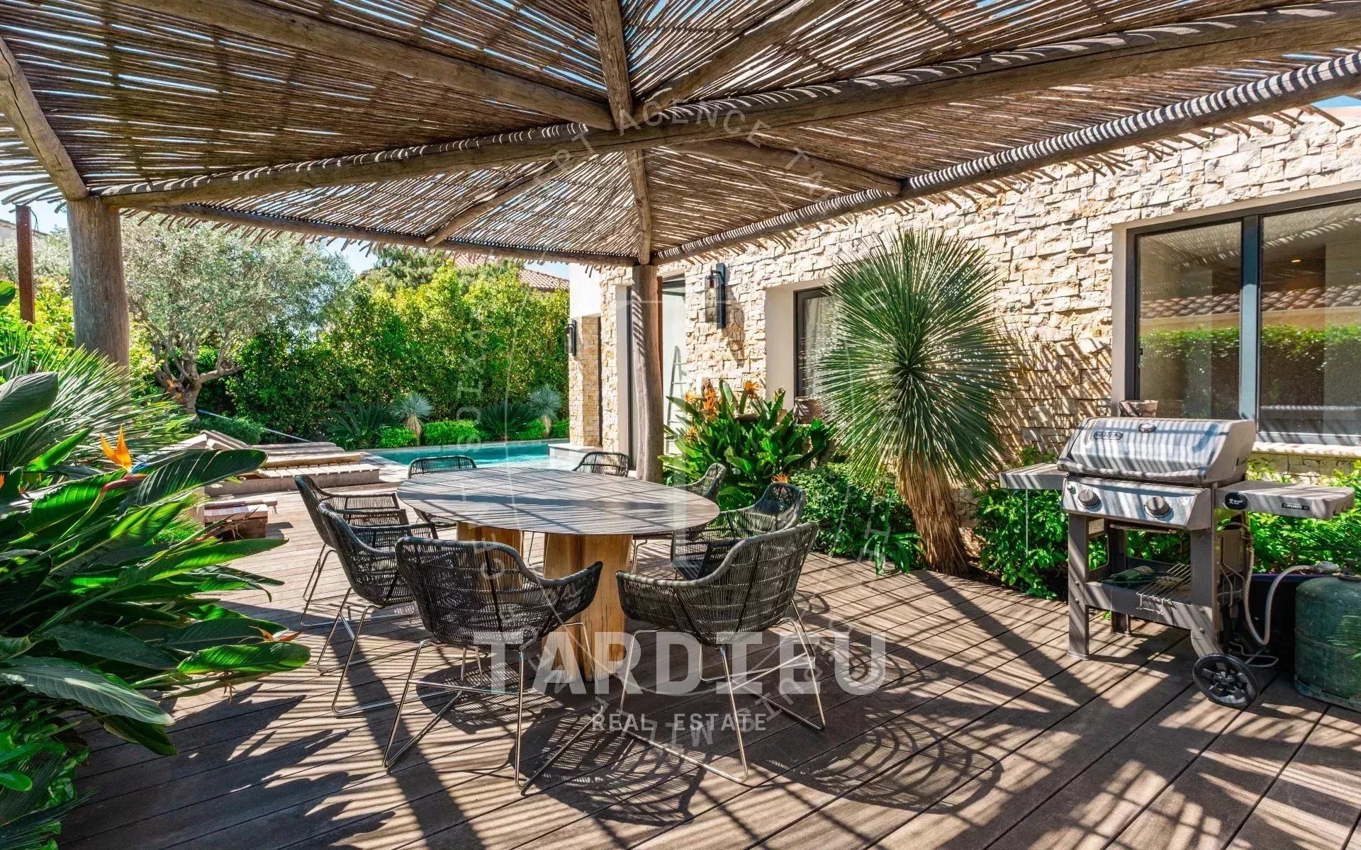 Maison à vendre, 205m², Saint-Tropez