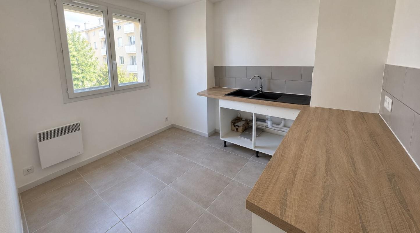 Appartement à vendre, 68m², Nîmes