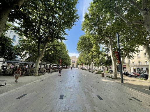 Local commercial 120 m² · à Béziers · 120 m² · 245 000 €