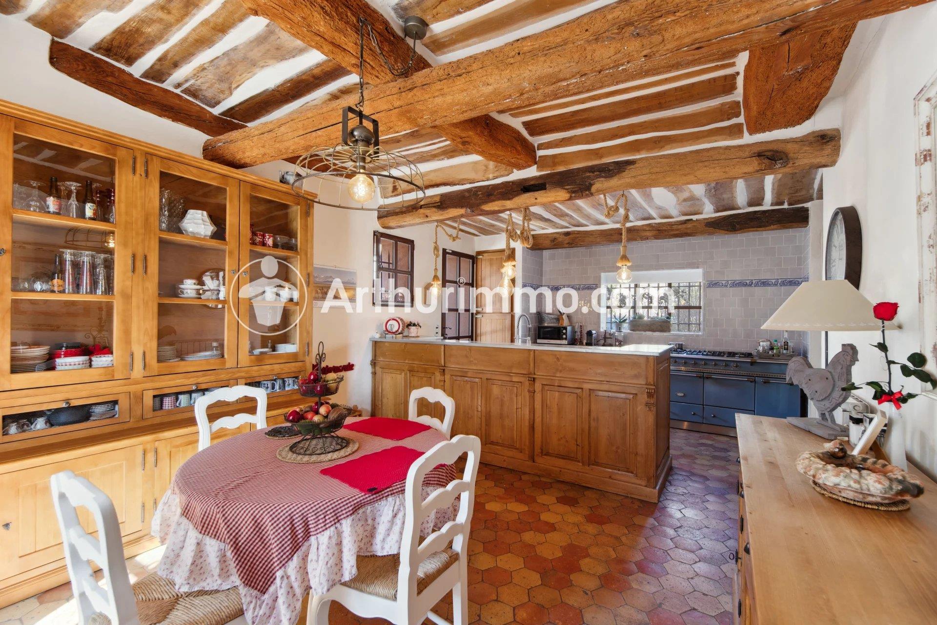 Maison à vendre, 209m², Le Cannet-des-Maures