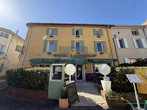 Immeuble 420 m² · à Céreste-en-Luberon · 420 m² · 564 000 €