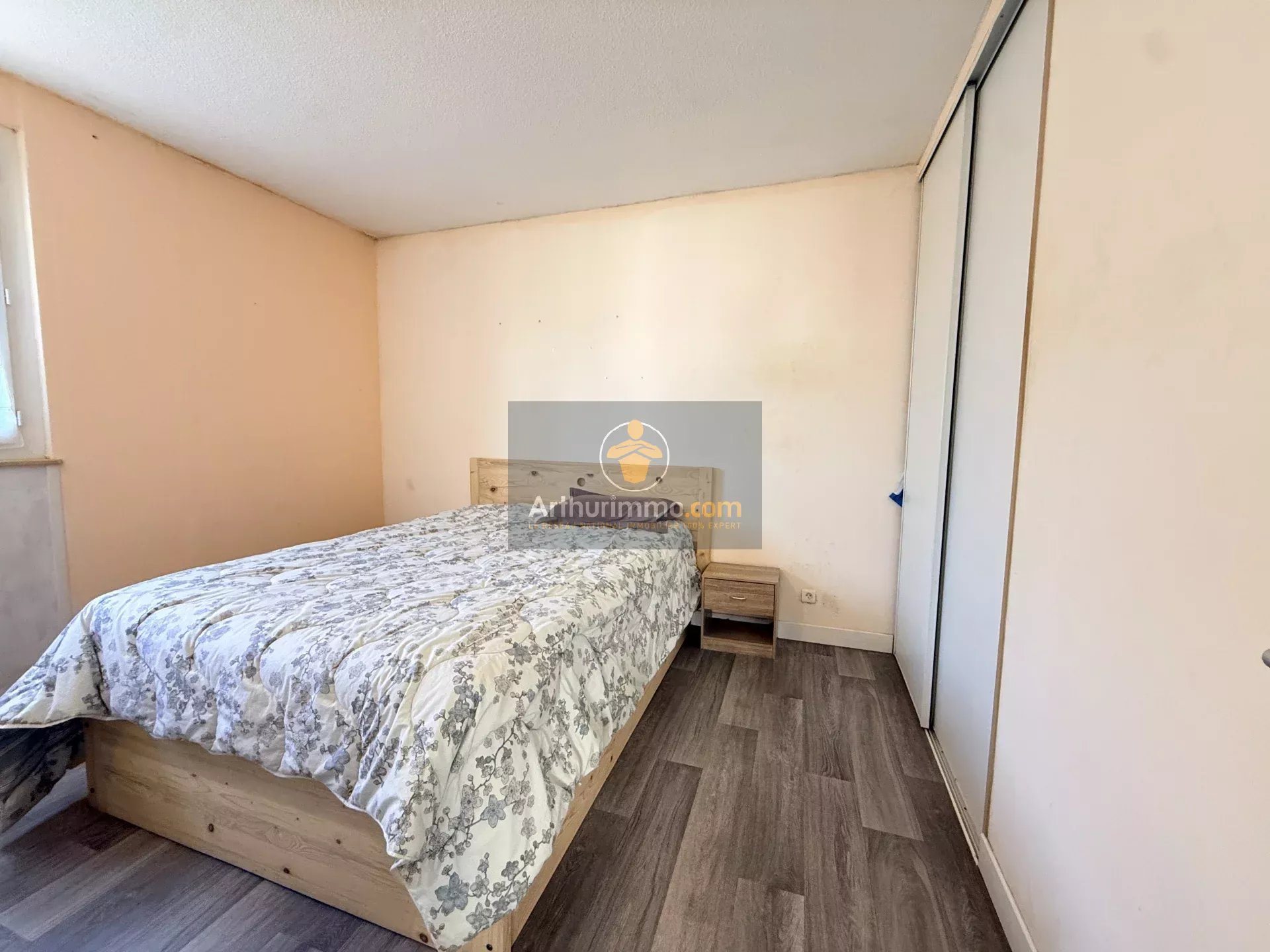 Appartement à vendre, 67m², Pont-Saint-Esprit