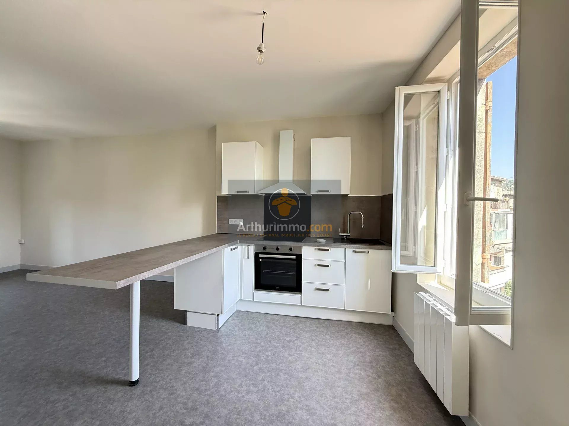 Appartement à louer, 51m², Apt