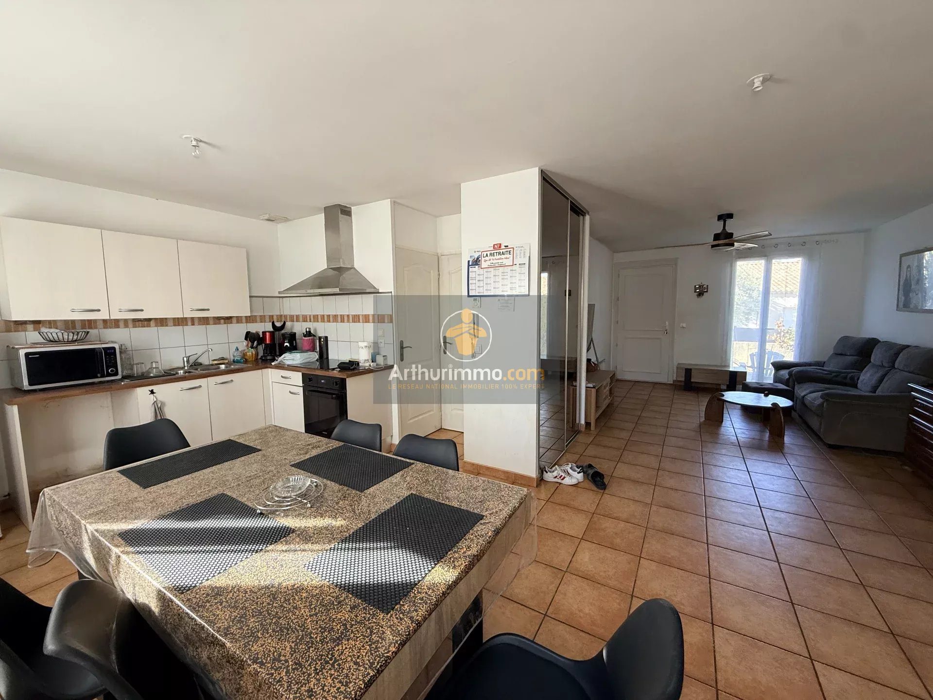 Maison à louer, 85m², Bollène