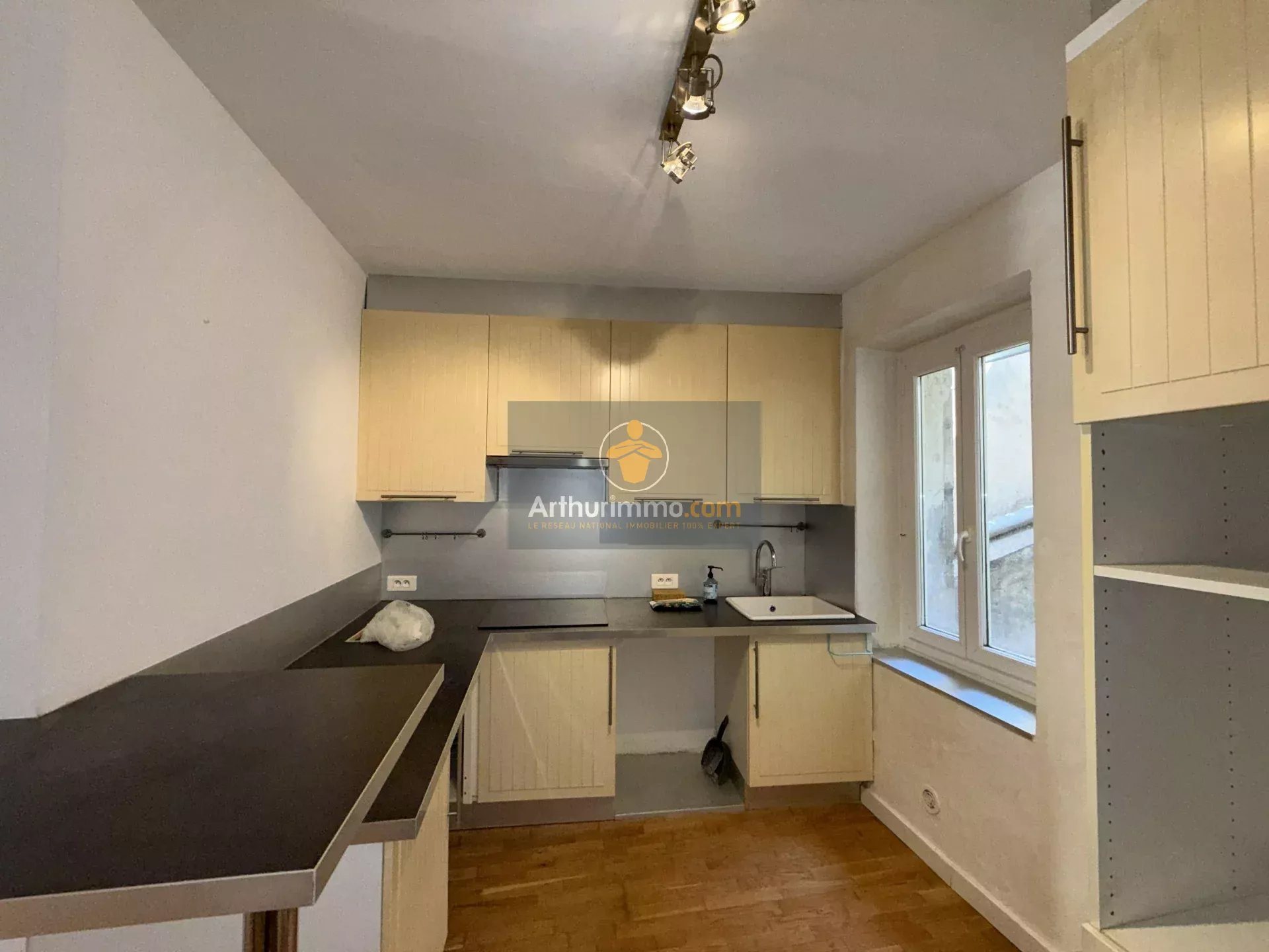 Appartement à louer, 37m², Apt