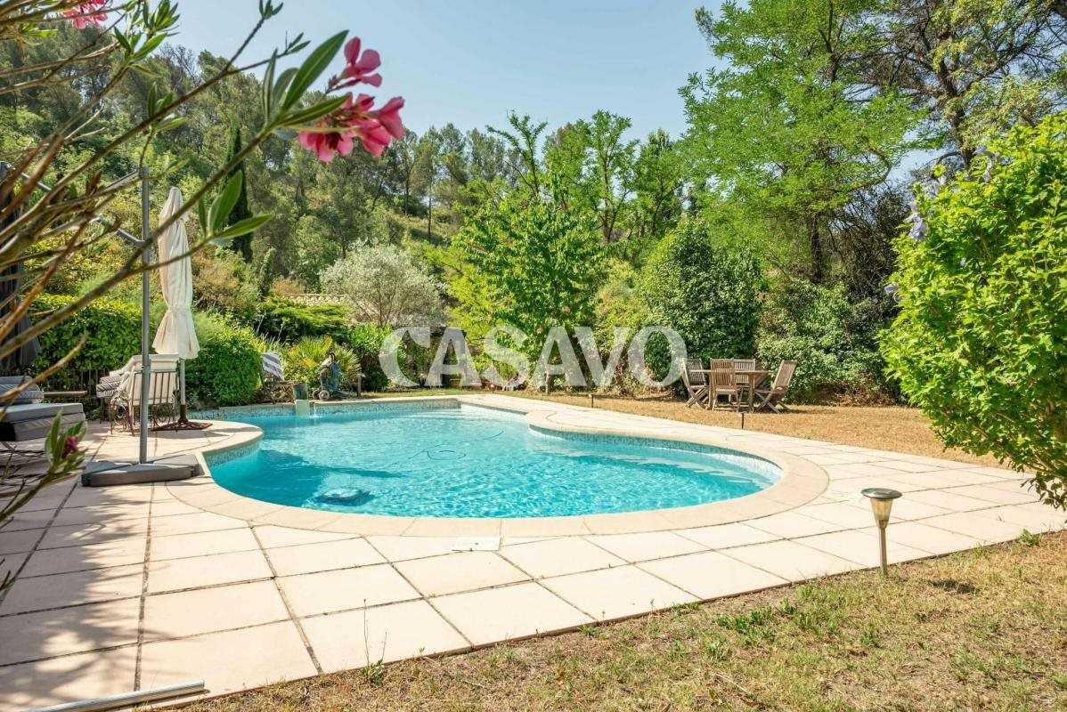 Maison à vendre, 240m², Saint-Marc-Jaumegarde