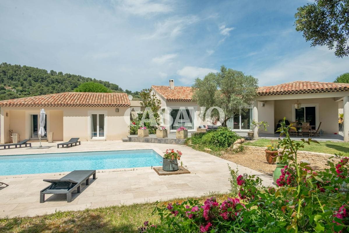Maison à vendre, 220m², Simiane-Collongue