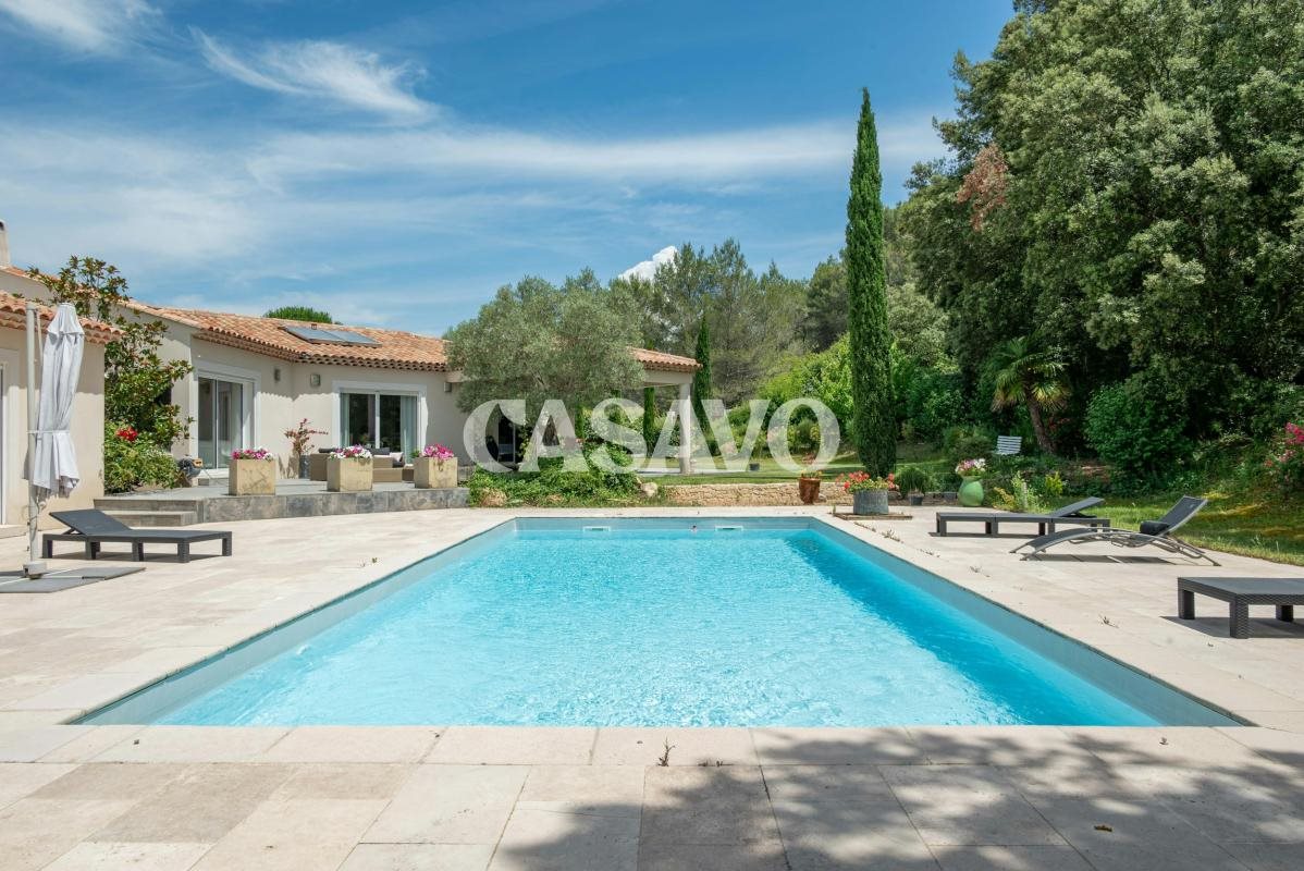 Maison à vendre, 220m², Simiane-Collongue