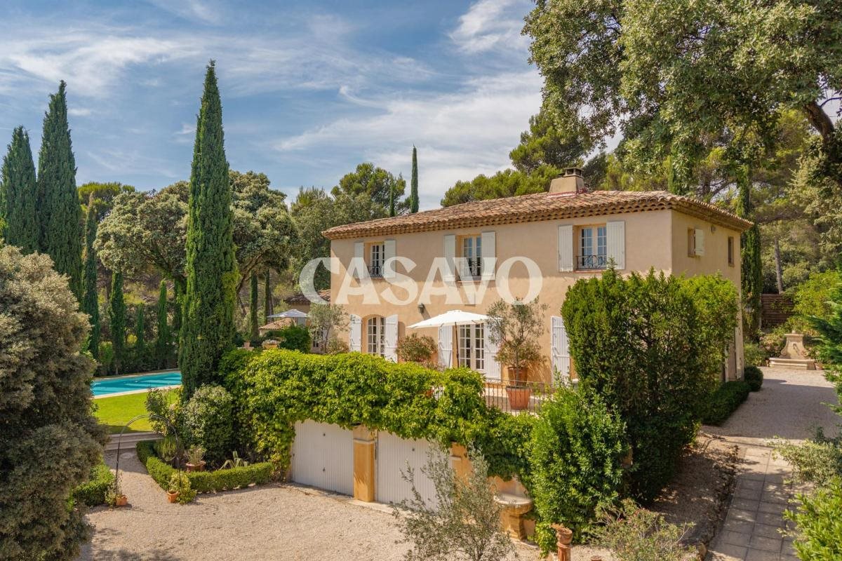 Maison à vendre, 272m², Saint-Marc-Jaumegarde