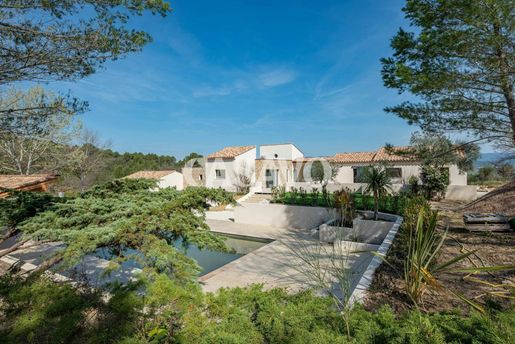 Maison 10 pièces 287 m² · au Puy-Sainte-Réparade · 287 m² · 1 575 000 €