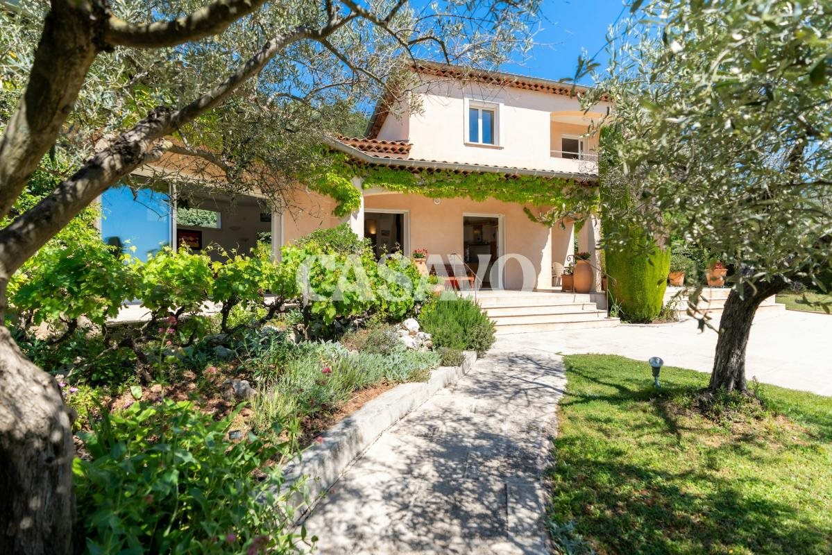 Maison à vendre, 180m², Meyreuil