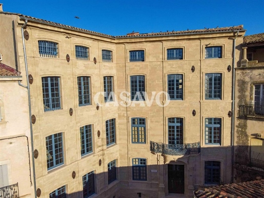 Immeuble 1025 m² · à Lambesc · 1 025 m² · 2 400 000 €