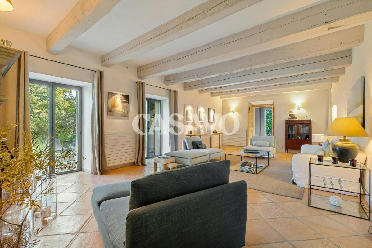 Maison à vendre, 315m², Saint-Marc-Jaumegarde