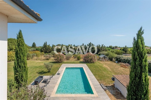 Maison 7 pièces 285 m² · à Arles · 285 m² · 945 000 €