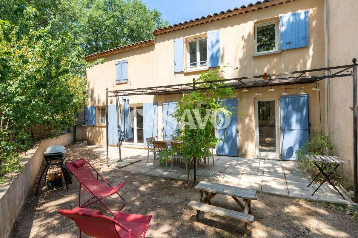 Maison à vendre, 125m², Châteauneuf-le-Rouge