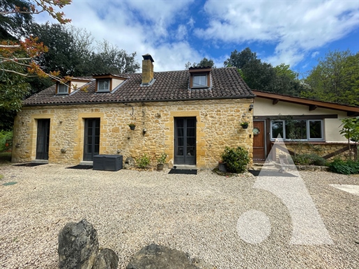 Maison 9 pièces 110 m² · à Sainte-Mondane · 110 m² · 378 947 €