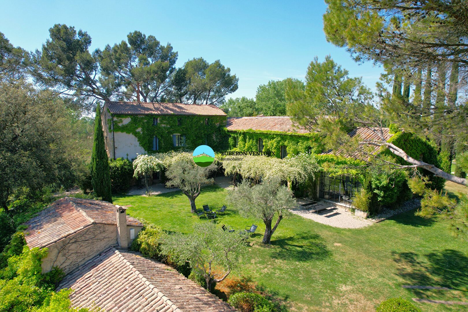 Maison à vendre, 780m², Caromb