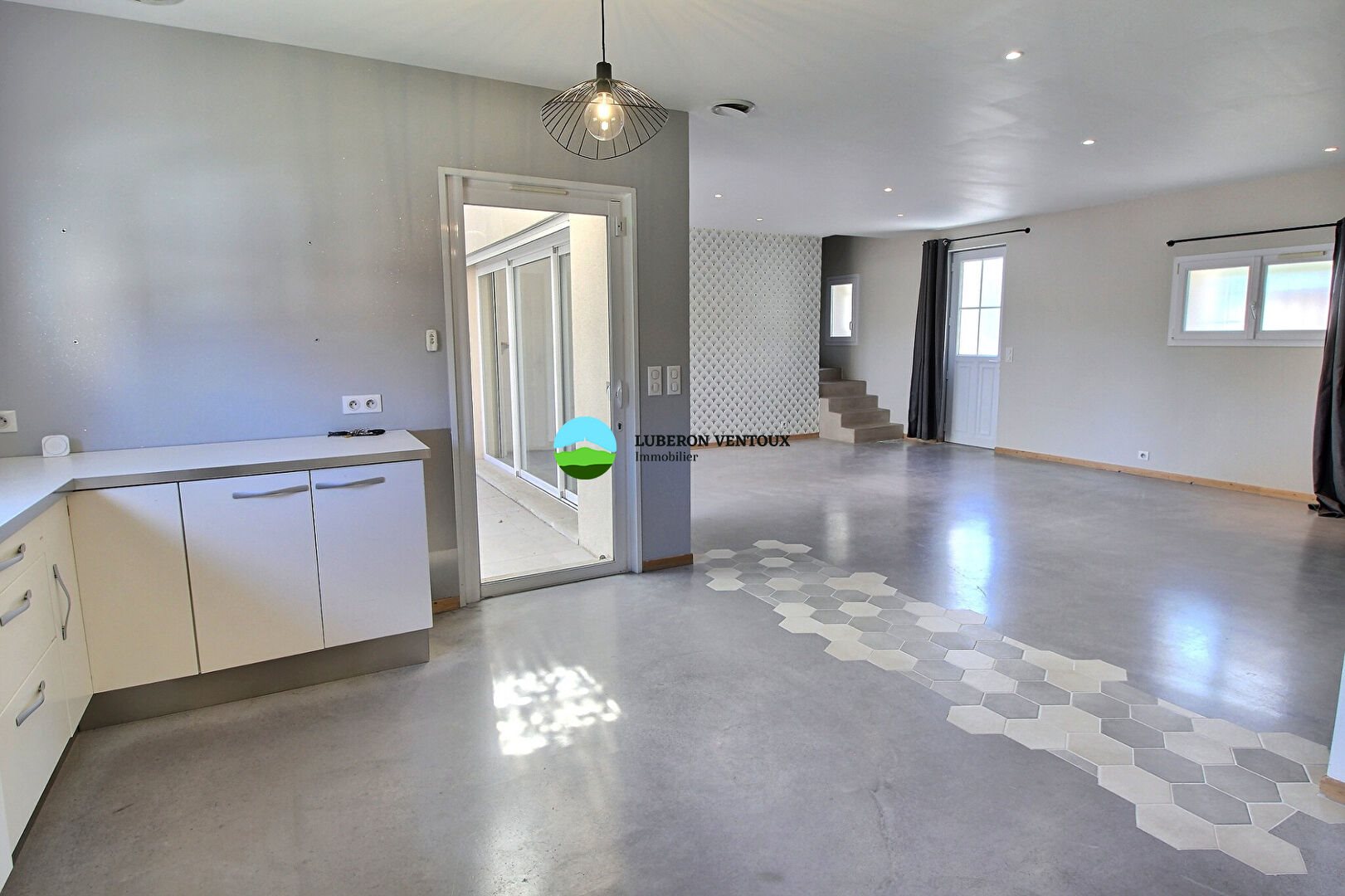 Maison à vendre, 151m², Caromb
