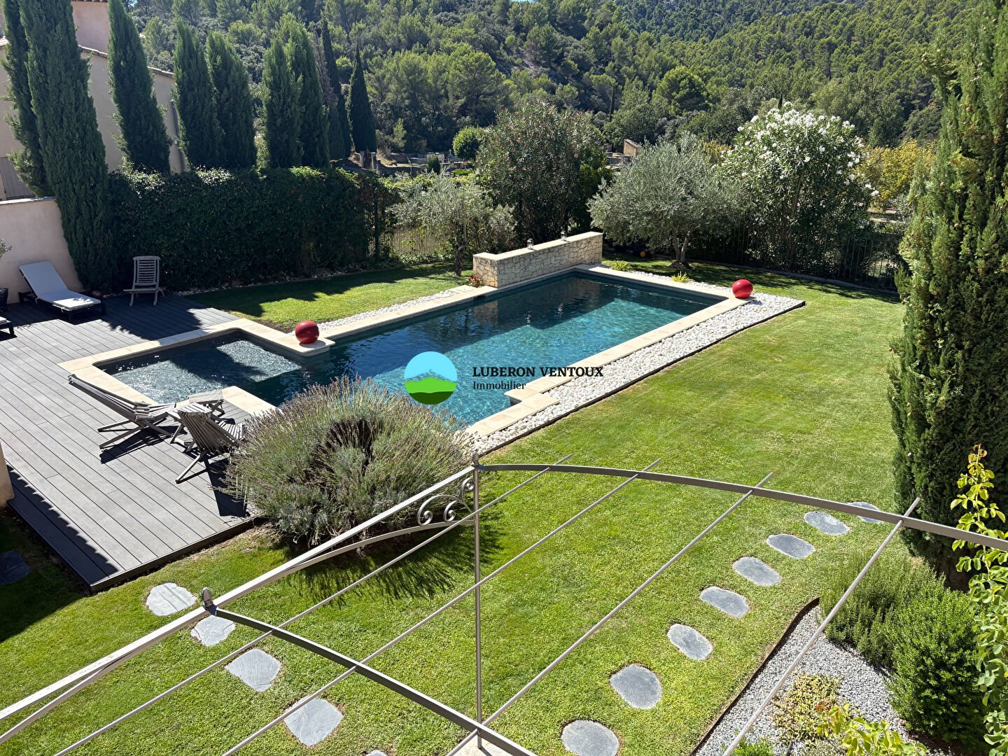 Maison à vendre, 130m², Le Barroux