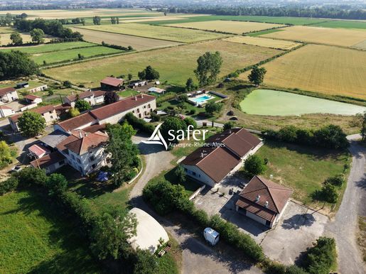 Maison 7 pièces 193 m² · à Saint-Étienne · 193 m² · 1 050 000 €