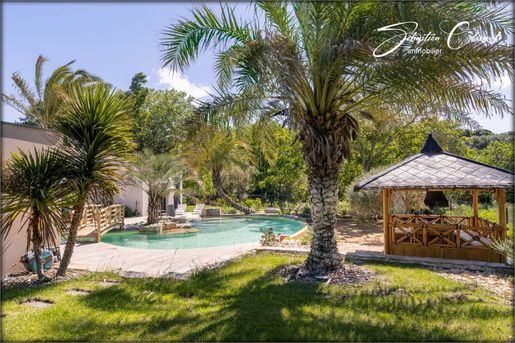 Maison 5 pièces 137 m² · à Roujan · 137 m² · 749 000 €